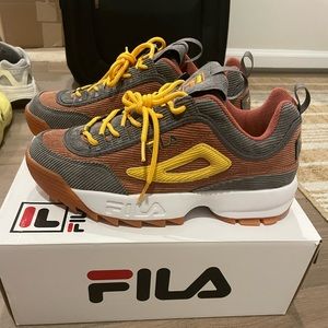 FILA fila disruptor men’s size 9.5